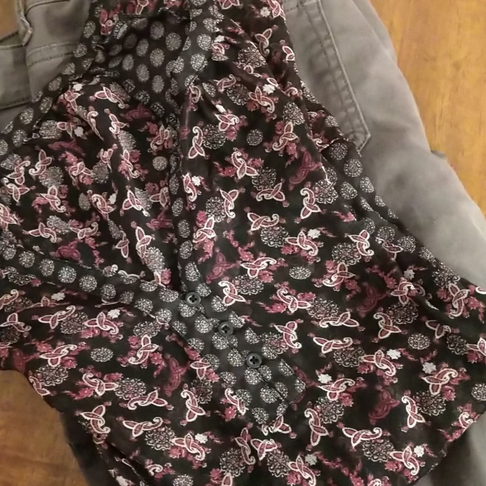 Maurice's Size 2 Blouse
